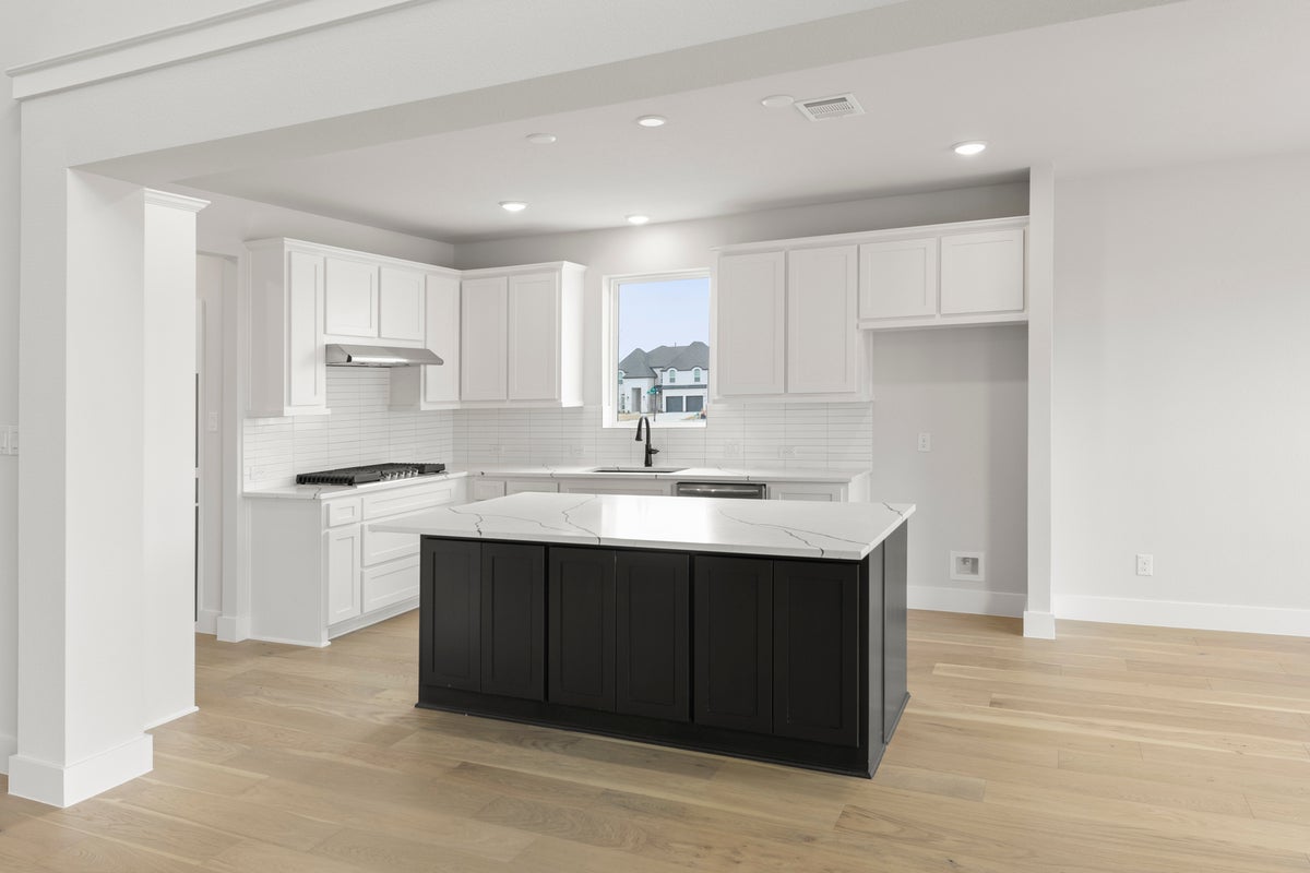 Sutton Fields - Photo 11