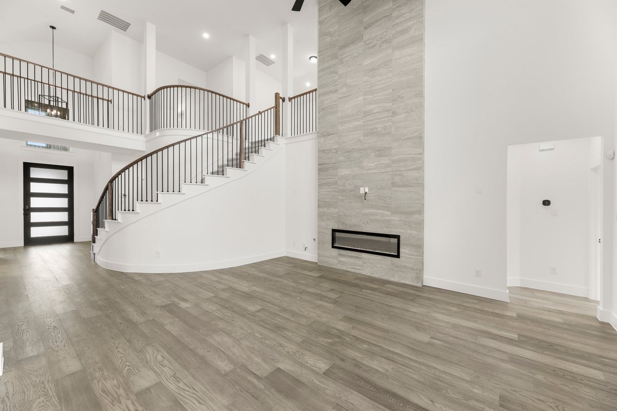 Sutton Fields - Photo 10