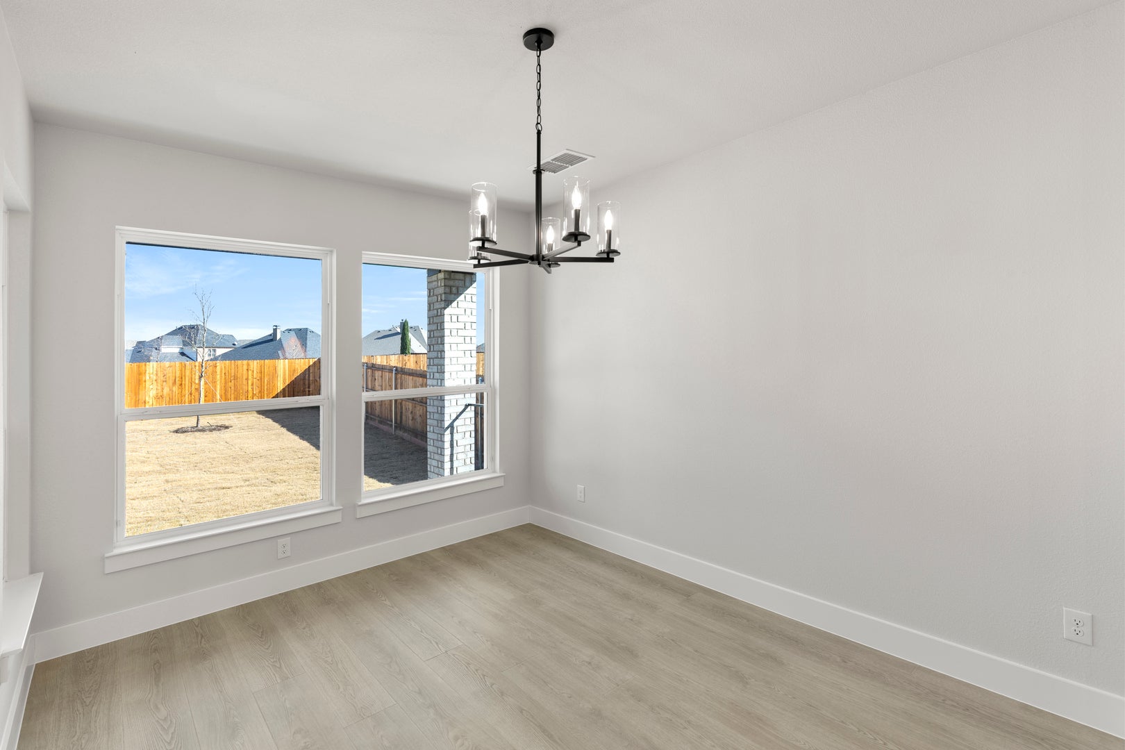 Valencia on The Lake - 14