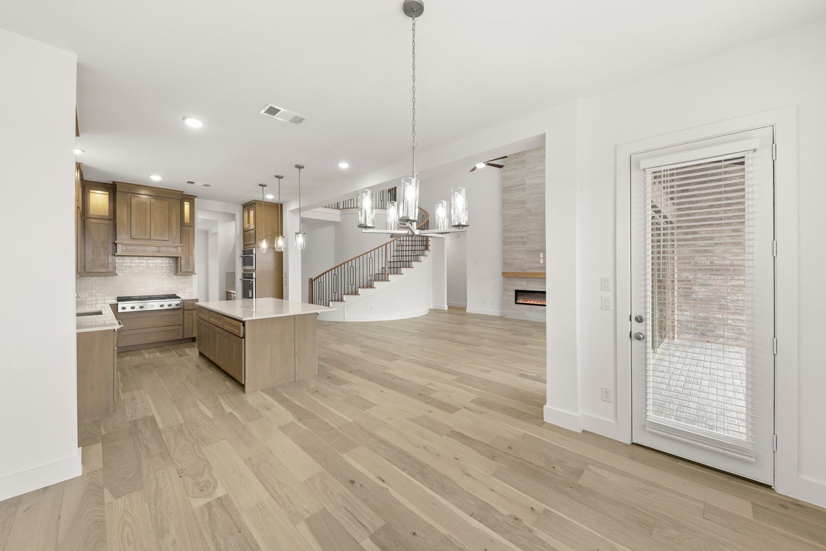 Cambridge Estates - Harwood - Photo 17