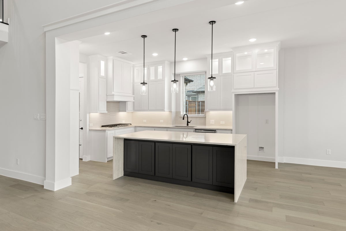 Cambridge Estates - Harwood - Photo 13