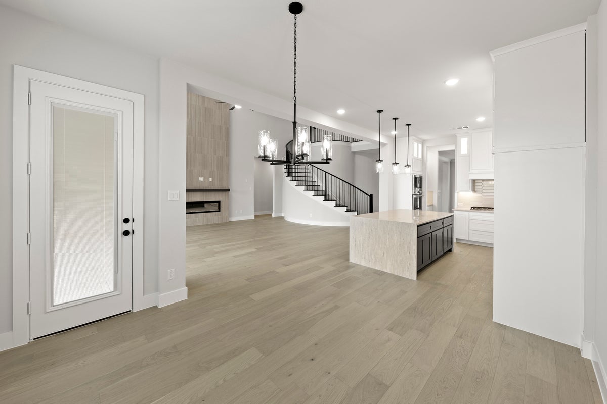 Cambridge Estates - Harwood - Photo 16