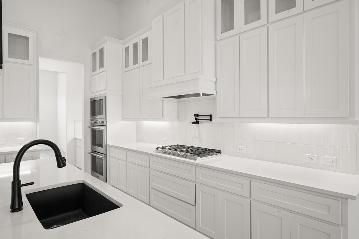 Broadmoor Estates - Photo 16