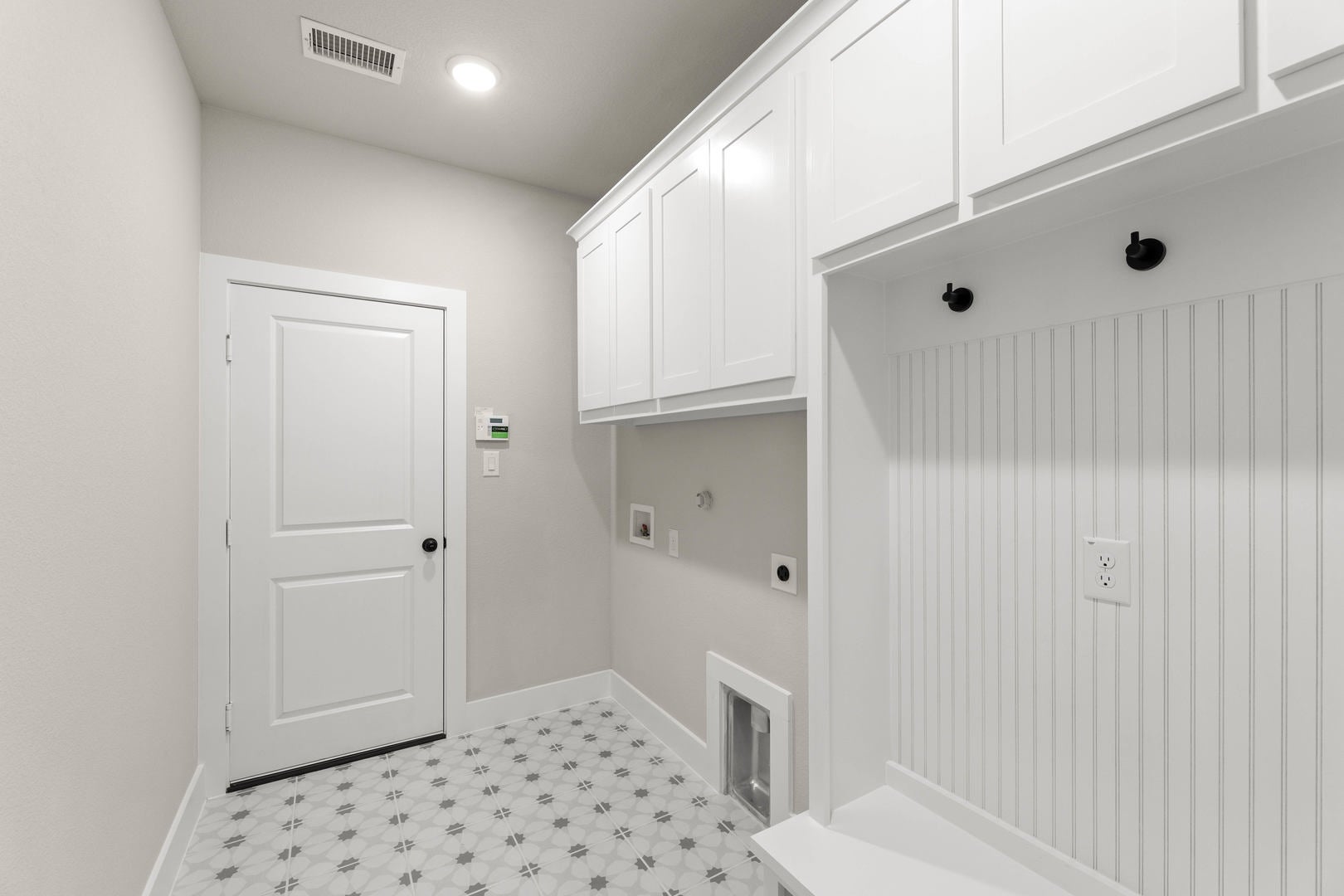 Broadmoor Estates - 17