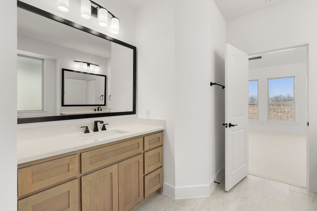 Valencia on The Lake - Photo 22