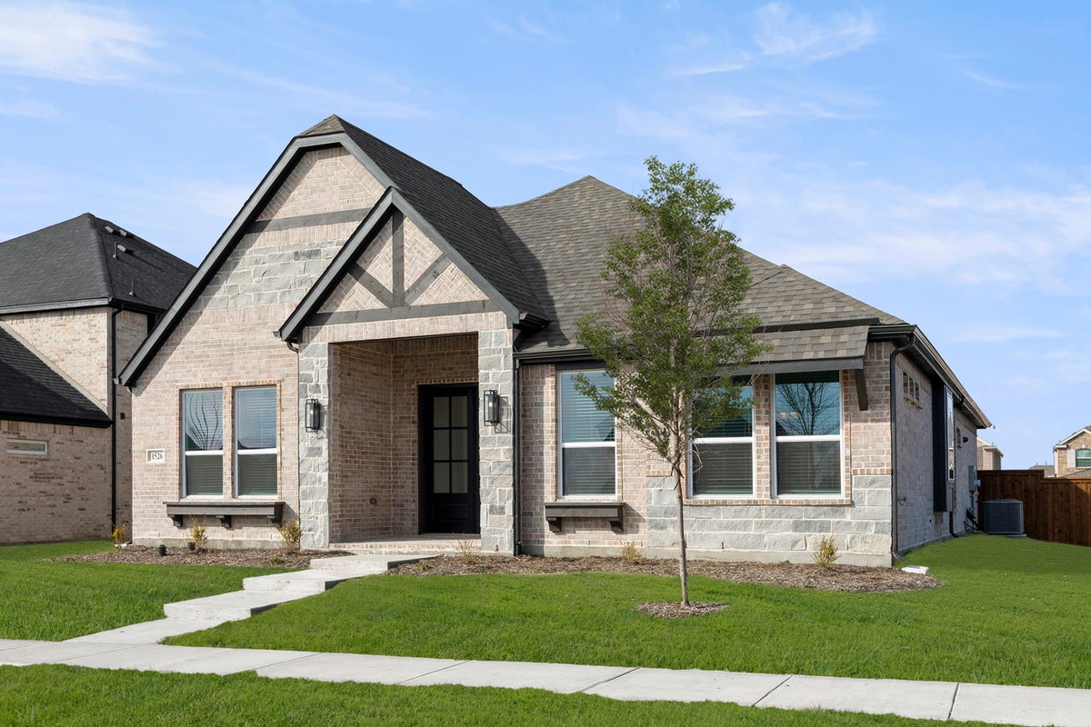 Villages of Creekwood - Photo 02