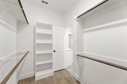 Las Lomas - Photo 25