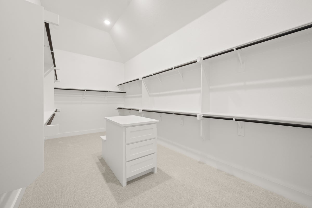 Broadmoor Estates - Photo 23