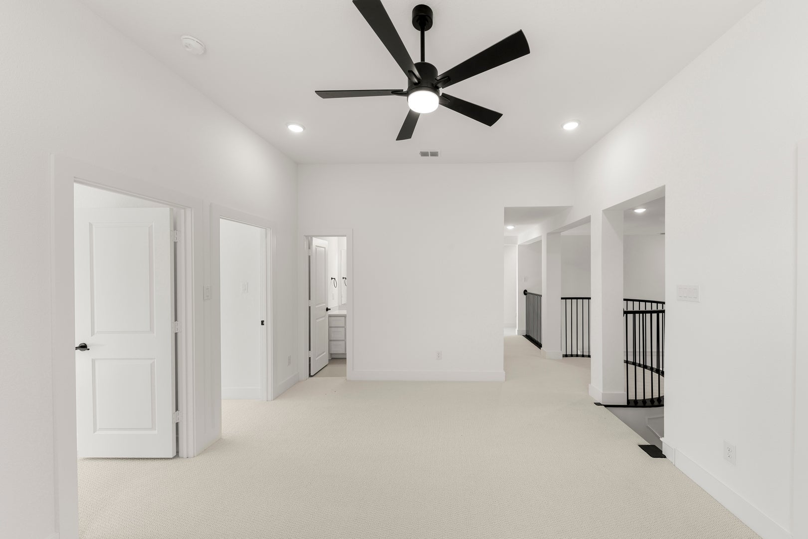 Valencia on The Lake - 25