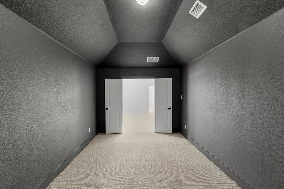 Valencia on The Lake - Photo 26