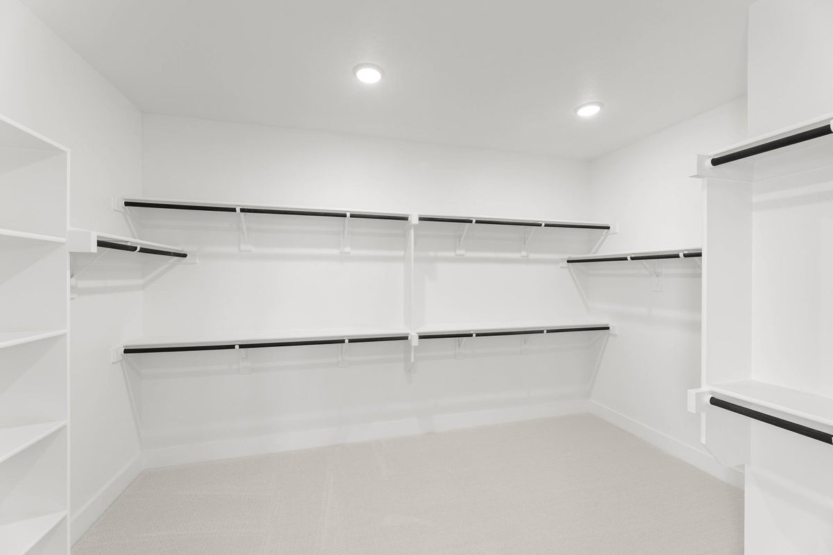 Broadmoor Estates - Photo 24