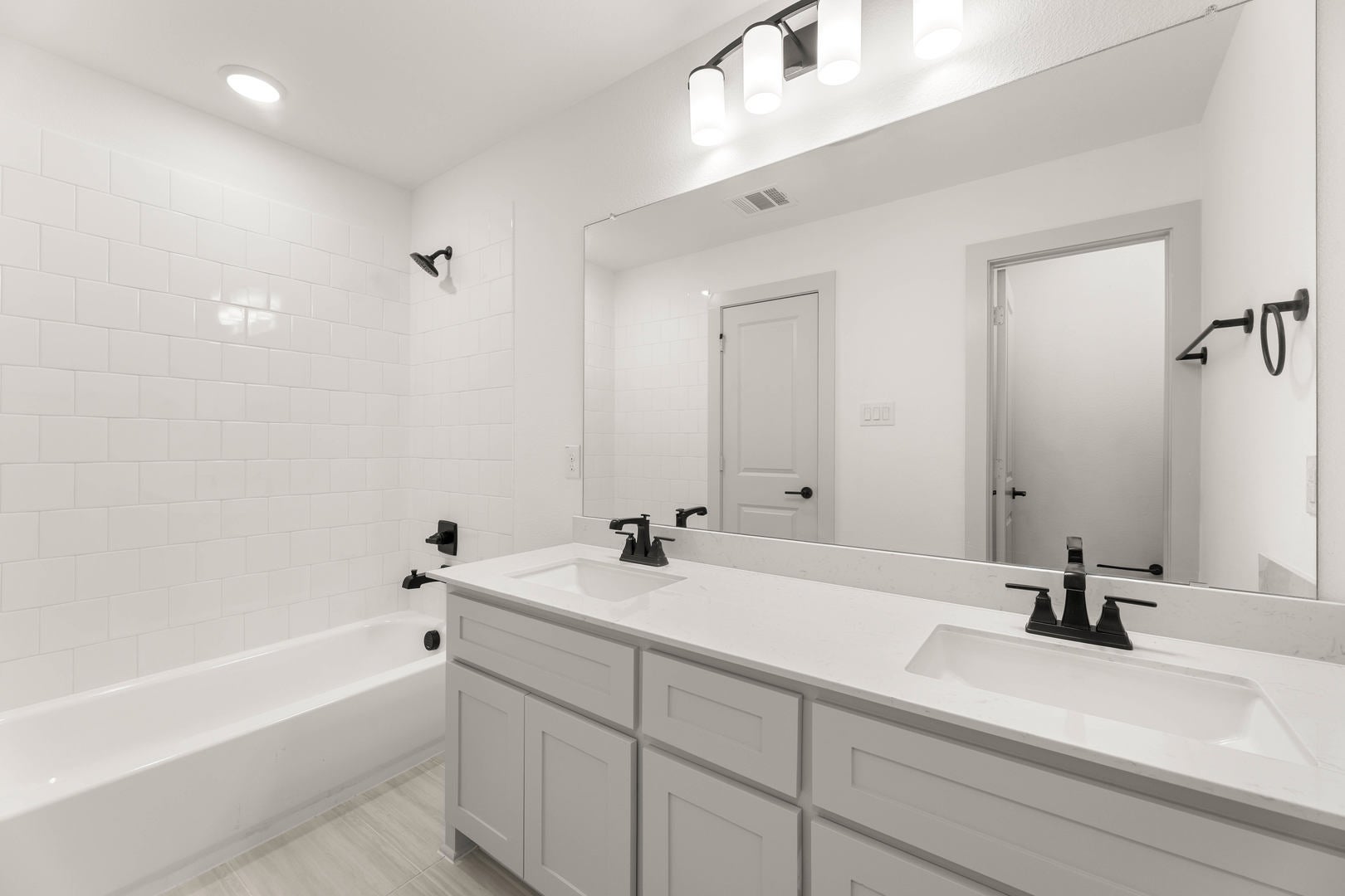 The Abbey at Mercer Crossing - 25