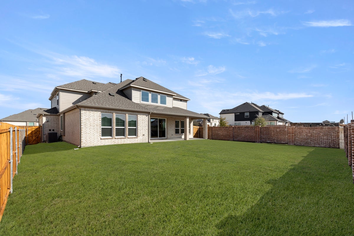 Woodcreek - Photo 05