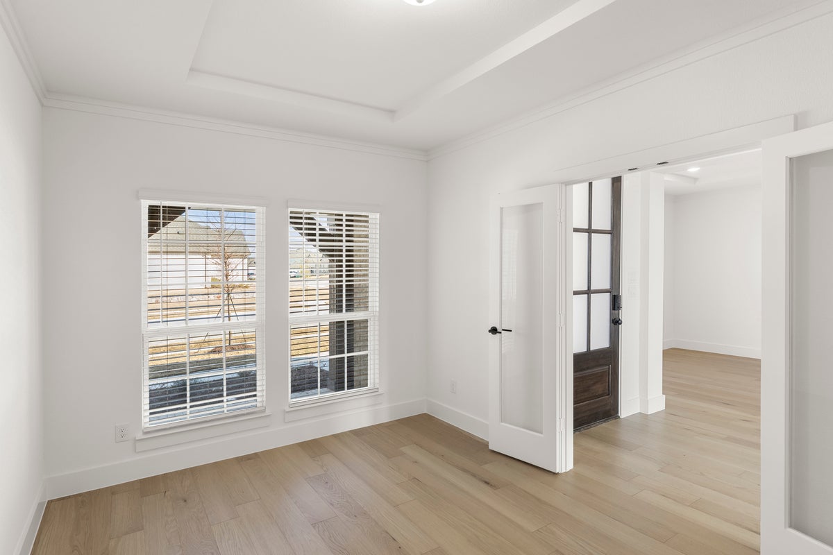 Woodcreek - Photo 07