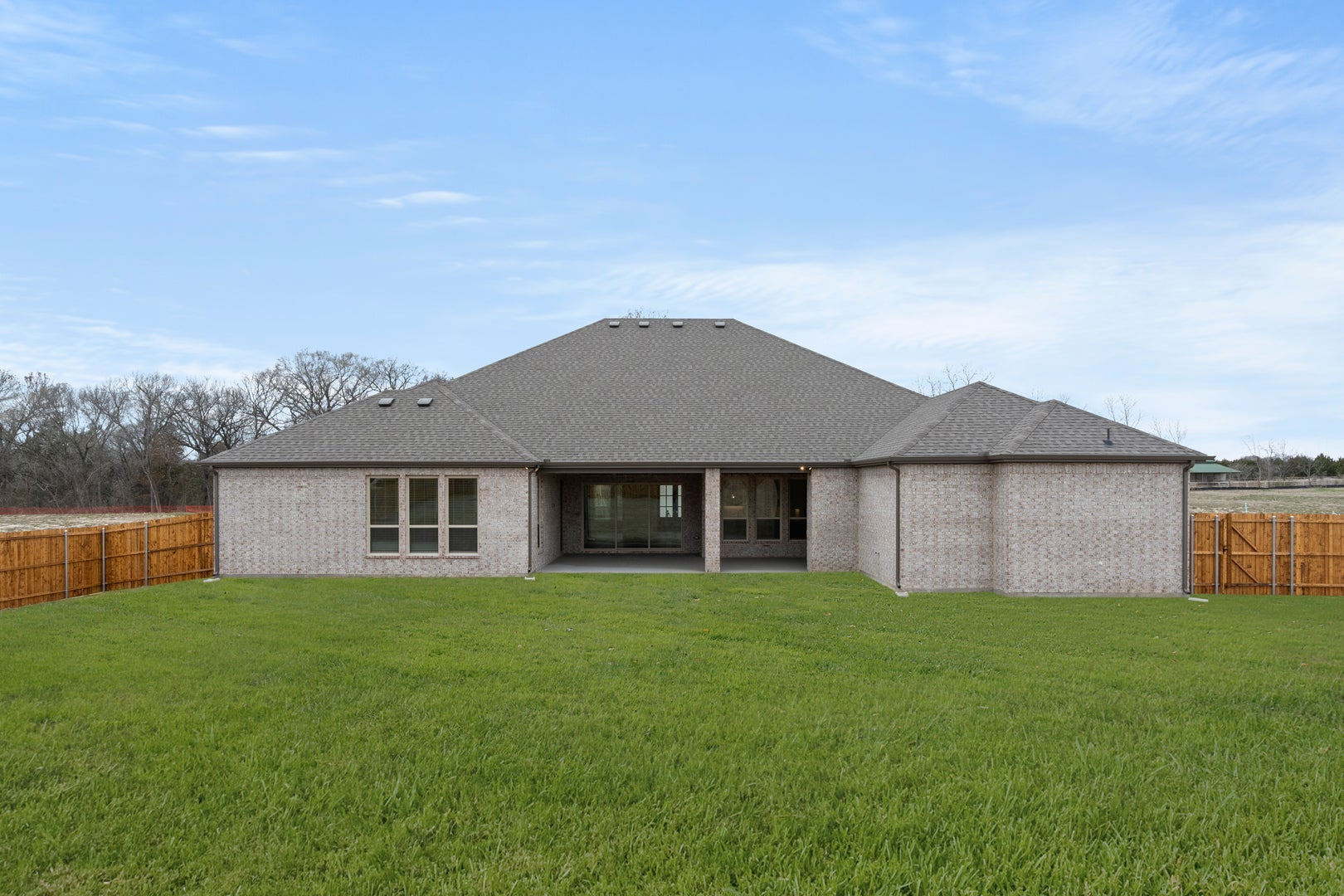 Broadmoor Estates - 04