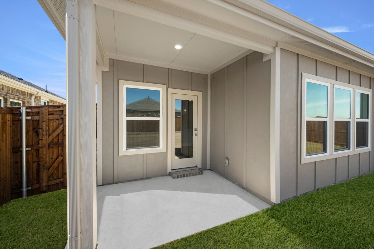 The Meadows - Photo 05