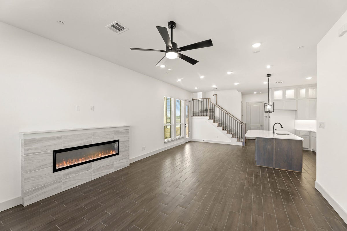 The Abbey at Mercer Crossing - Photo 06