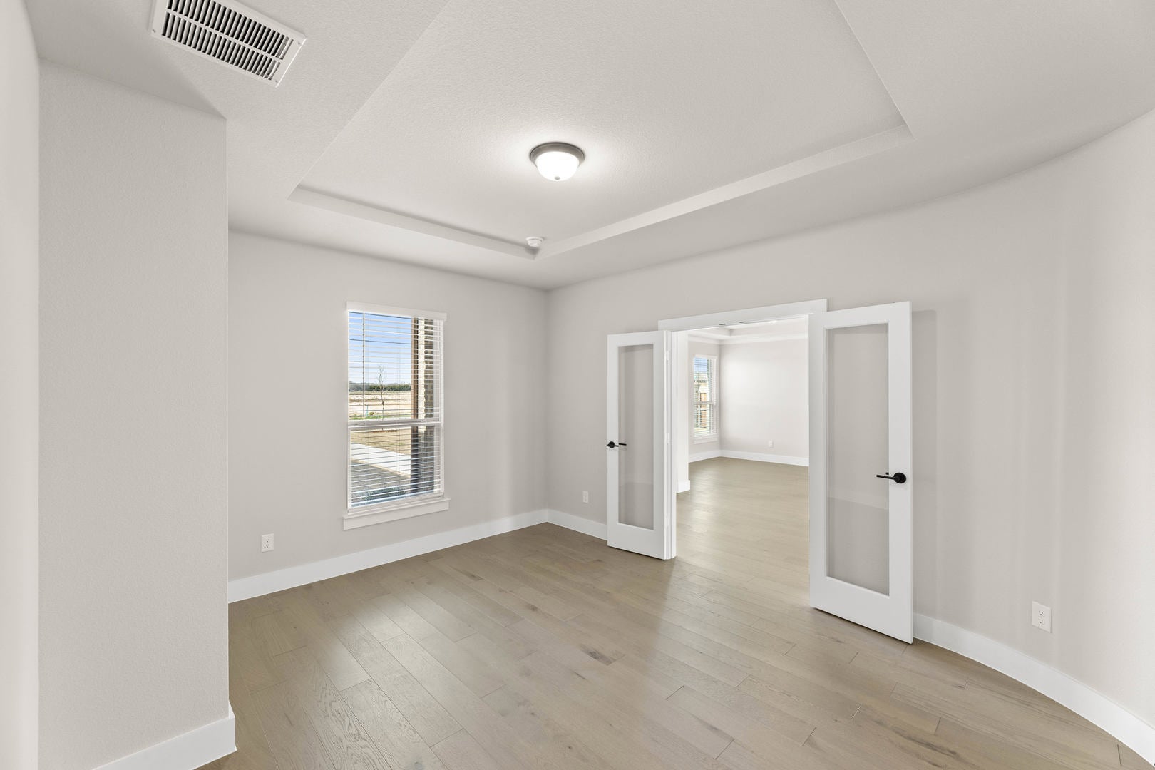 Broadmoor Estates - 07