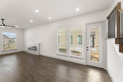 The Abbey at Mercer Crossing - Photo 09