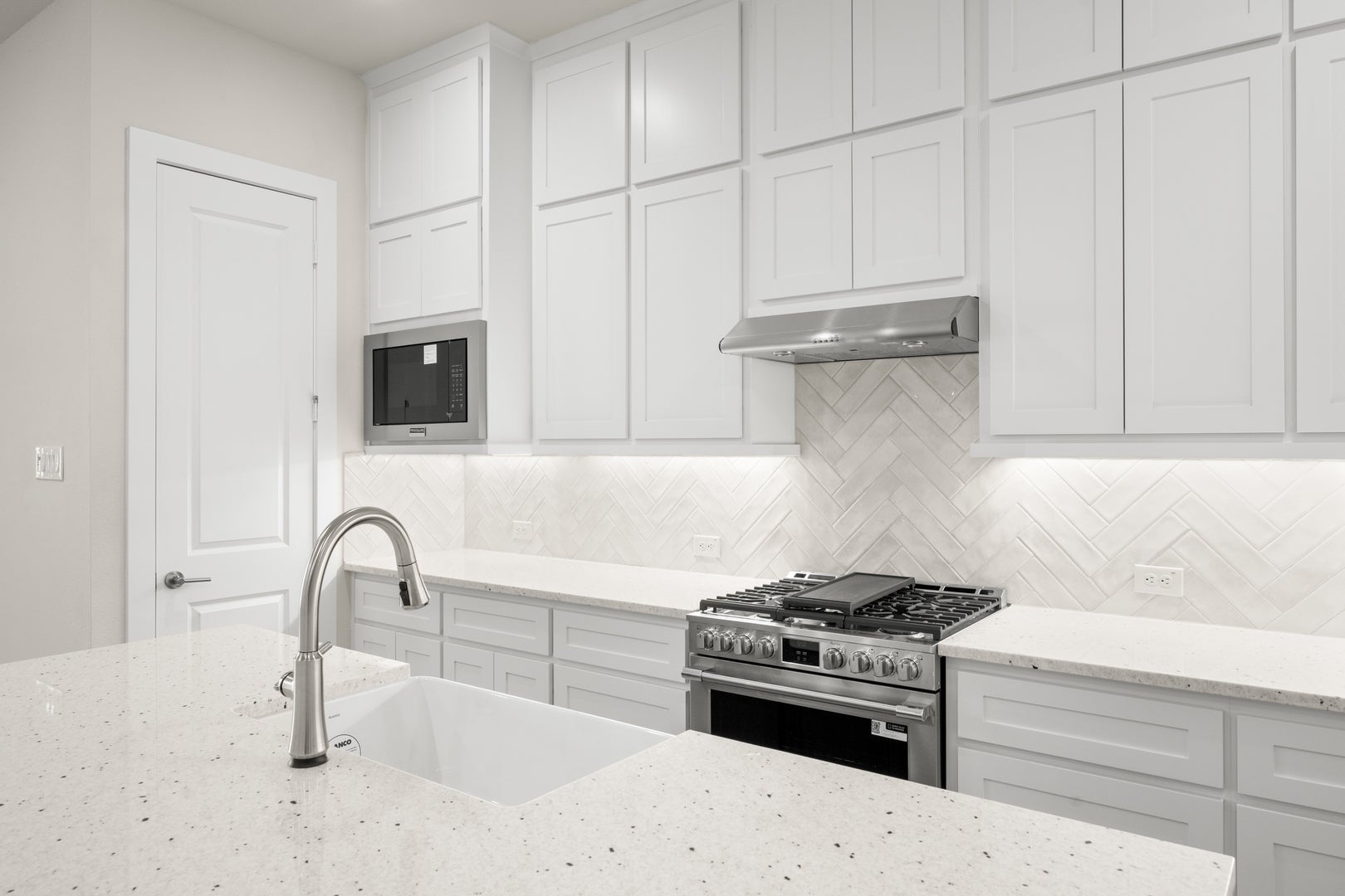 The Abbey at Mercer Crossing - 11