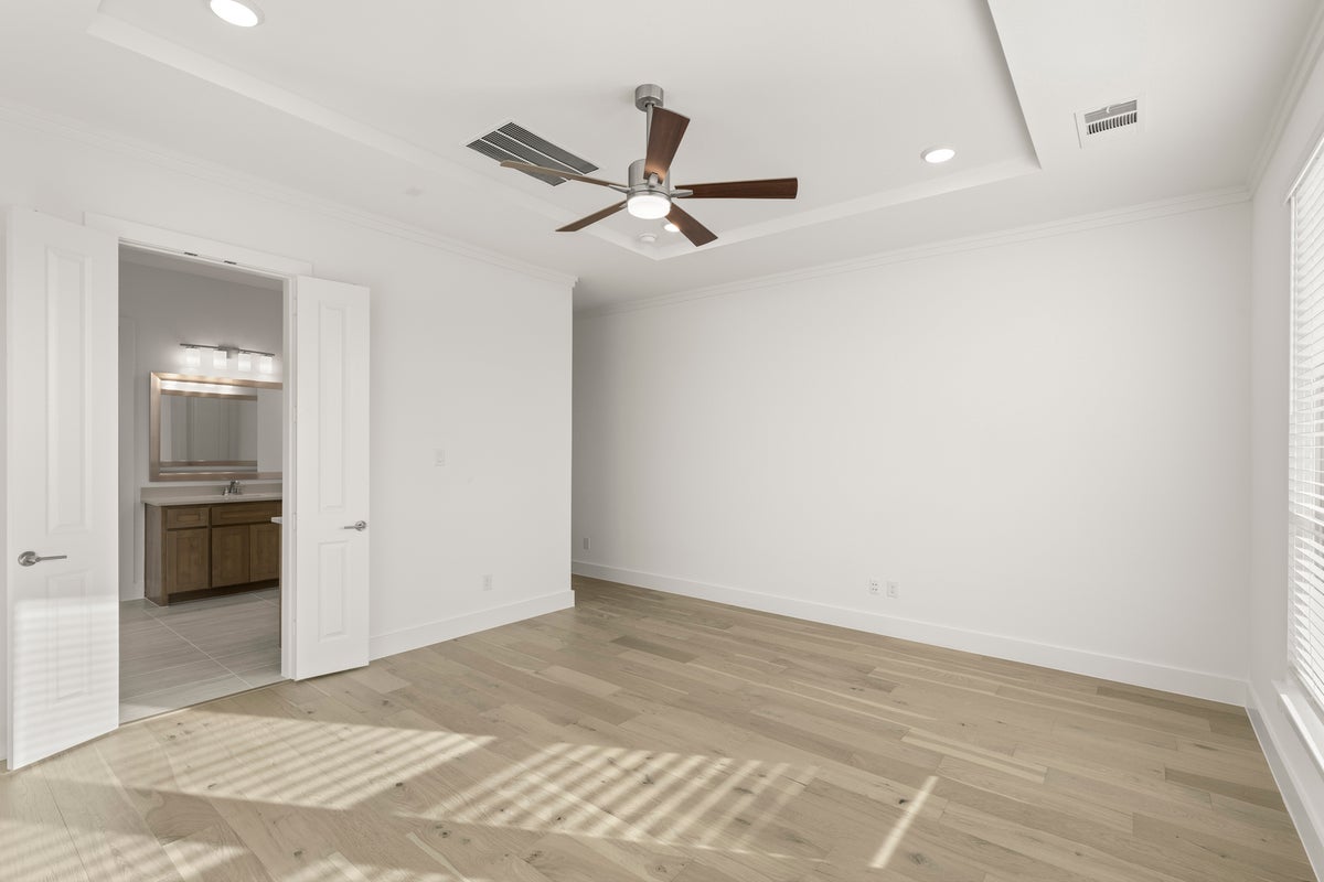 Cambridge Estates - Harwood - Photo 19