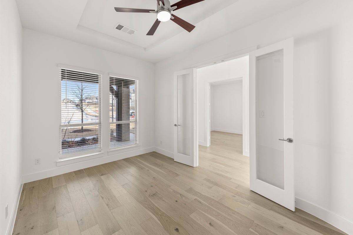 Cambridge Estates - Harwood - Photo 07