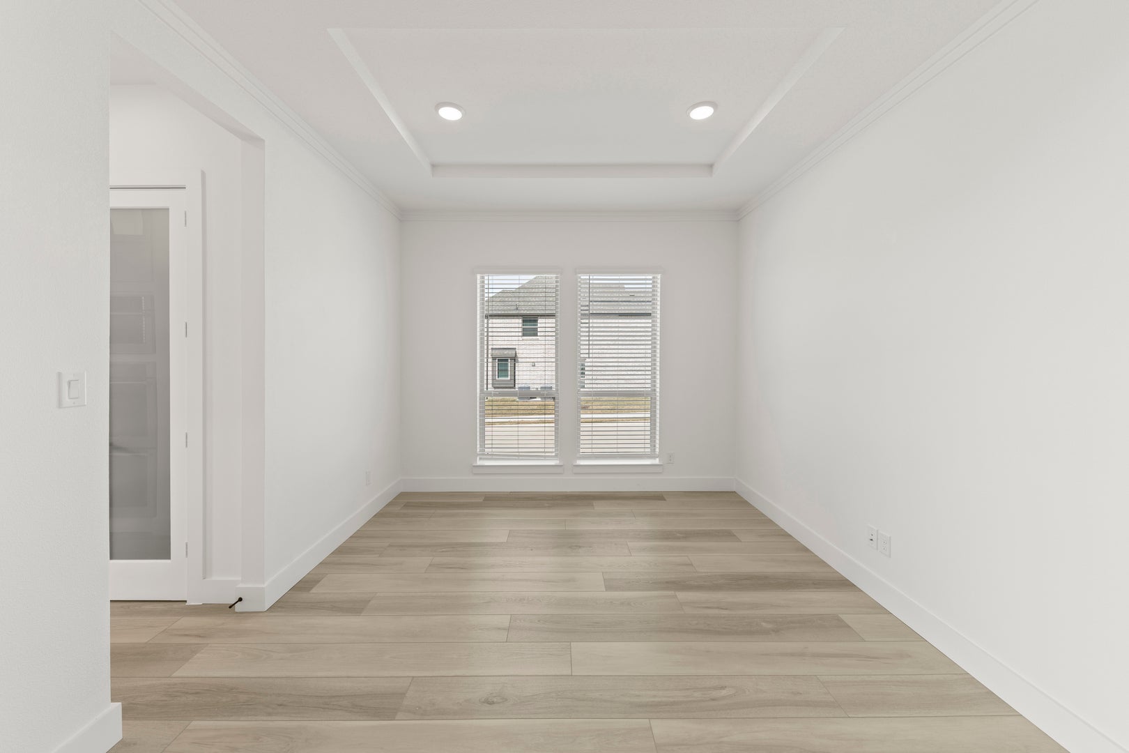 Cambridge Estates - Harwood - 08