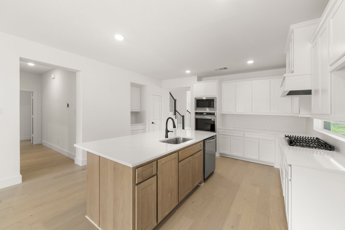 Villages of Creekwood - Photo 17