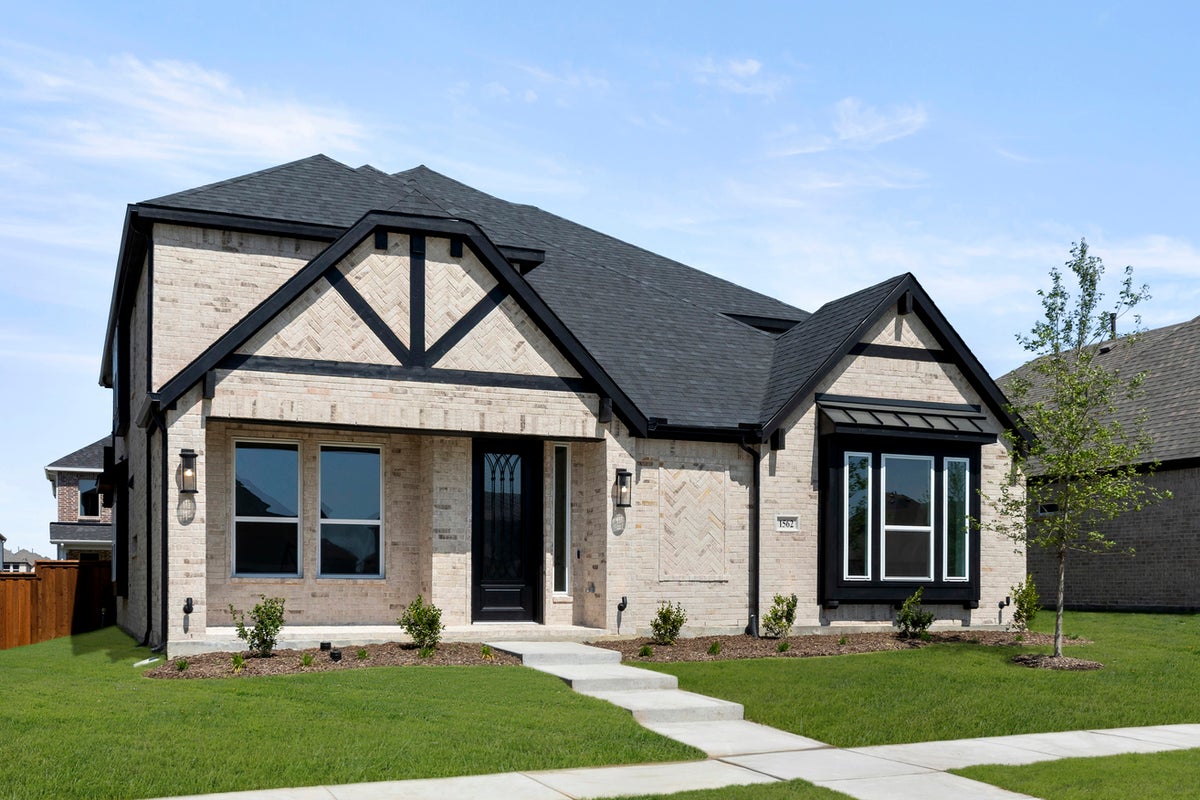 Villages of Creekwood - Photo 02