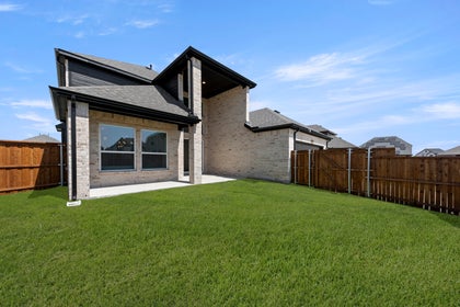 Villages of Creekwood - Photo 05