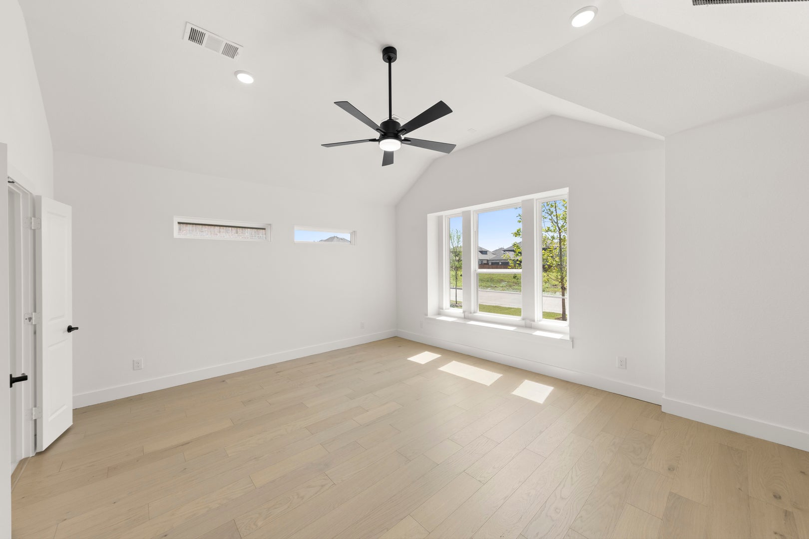 Villages of Creekwood - 08