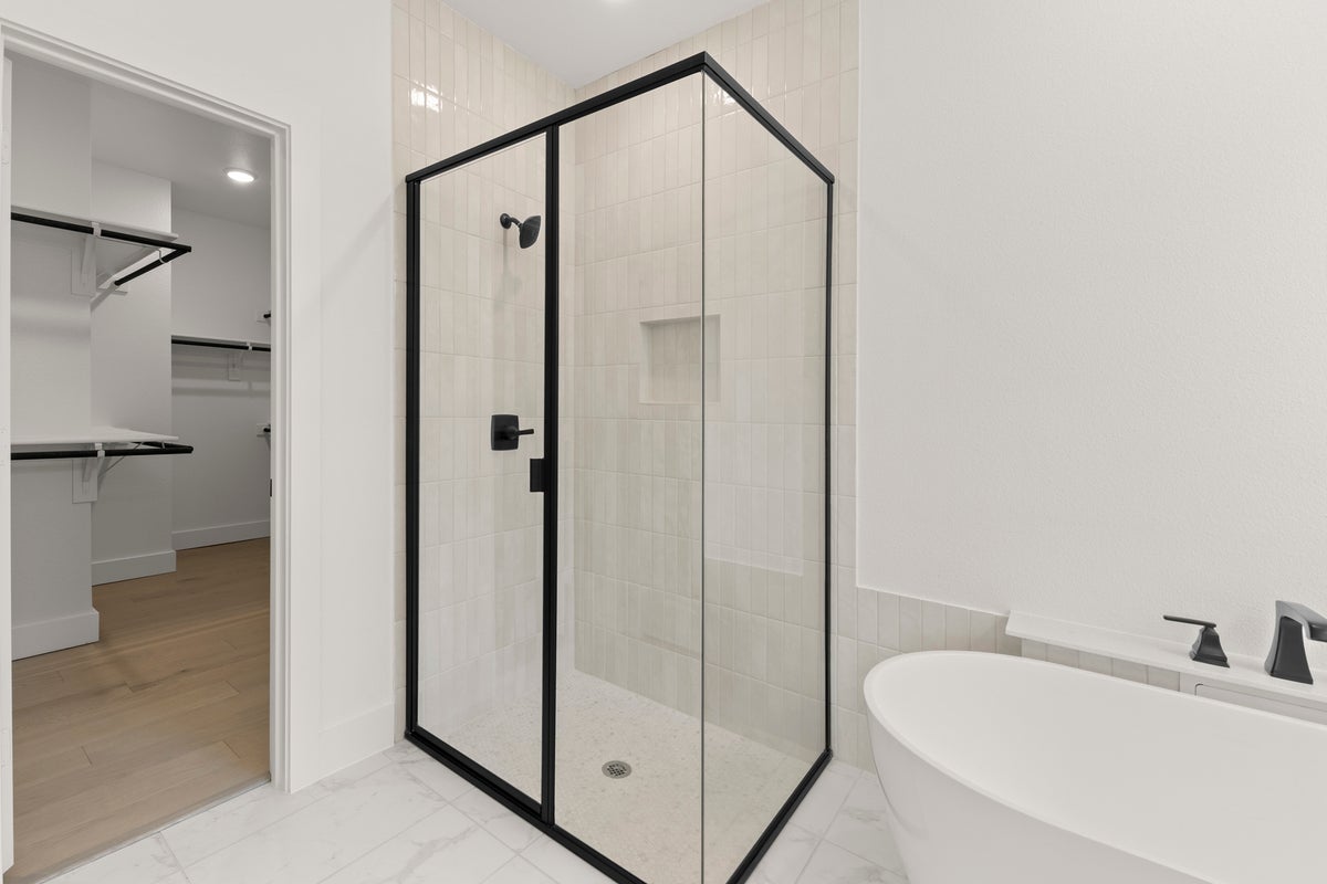 Villages of Creekwood - Photo 12