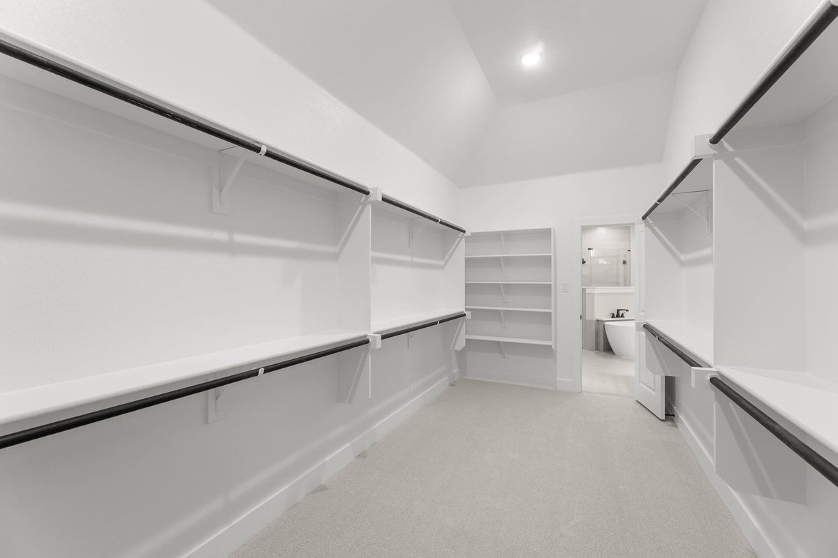 Broadmoor Estates - Photo 23