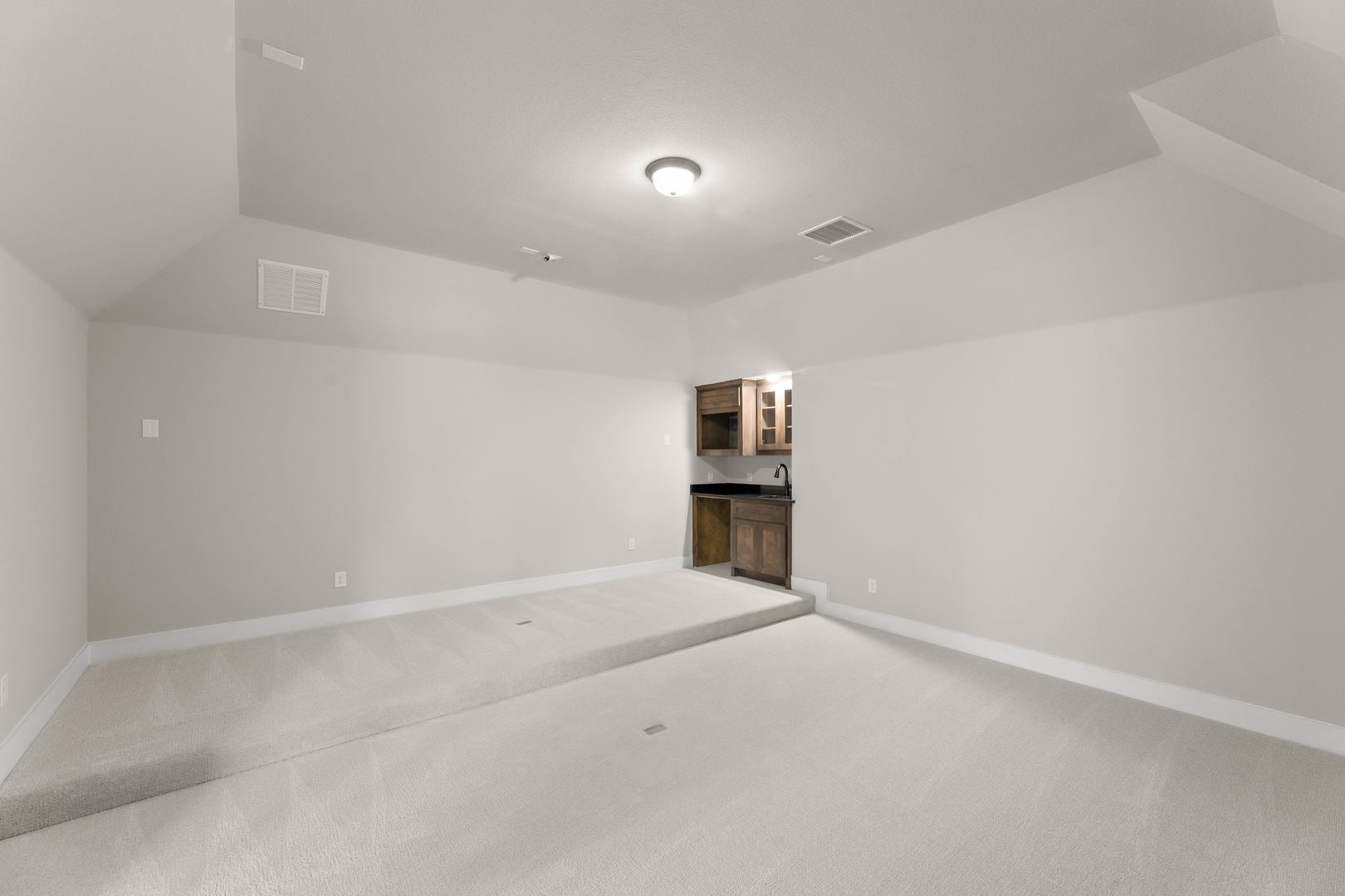 Broadmoor Estates - 27