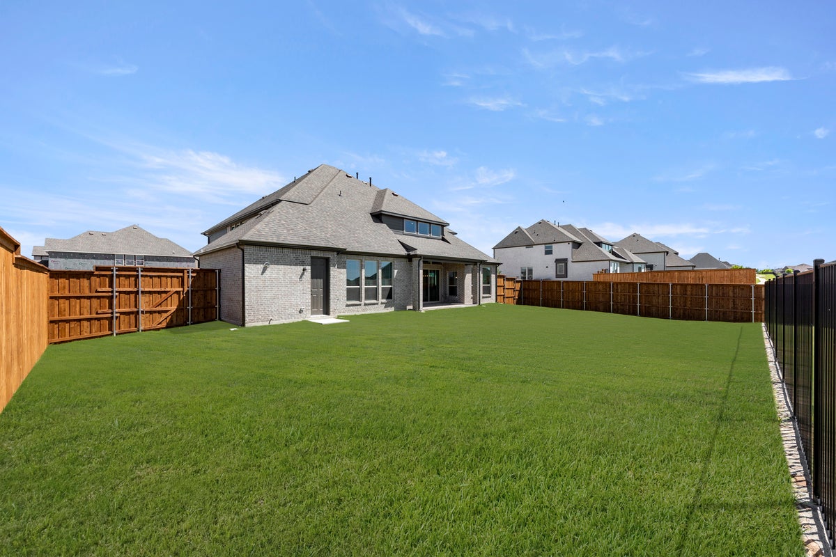 Cambridge Estates - Harwood - Photo 05