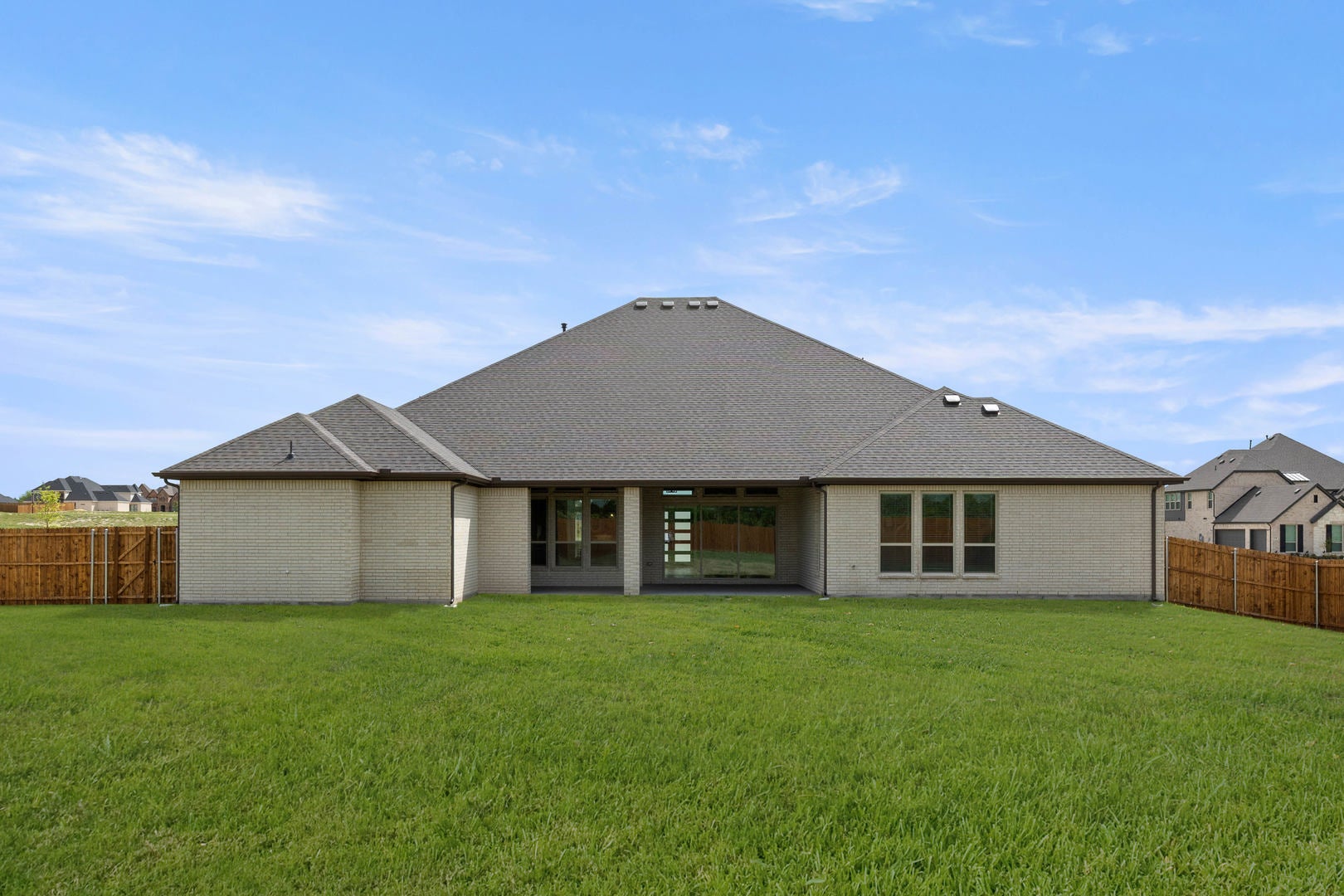 Broadmoor Estates - 04
