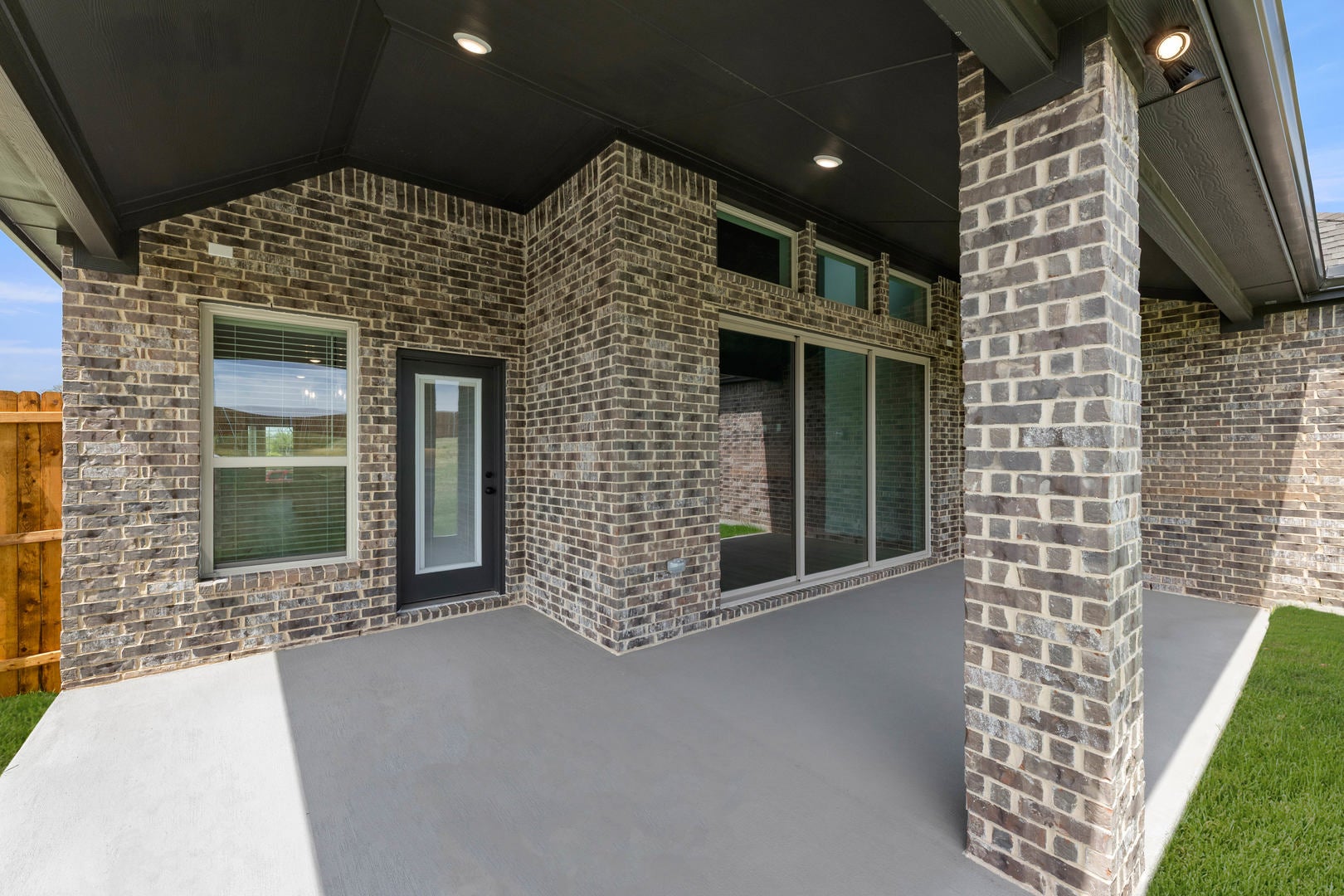 Broadmoor Estates - 03