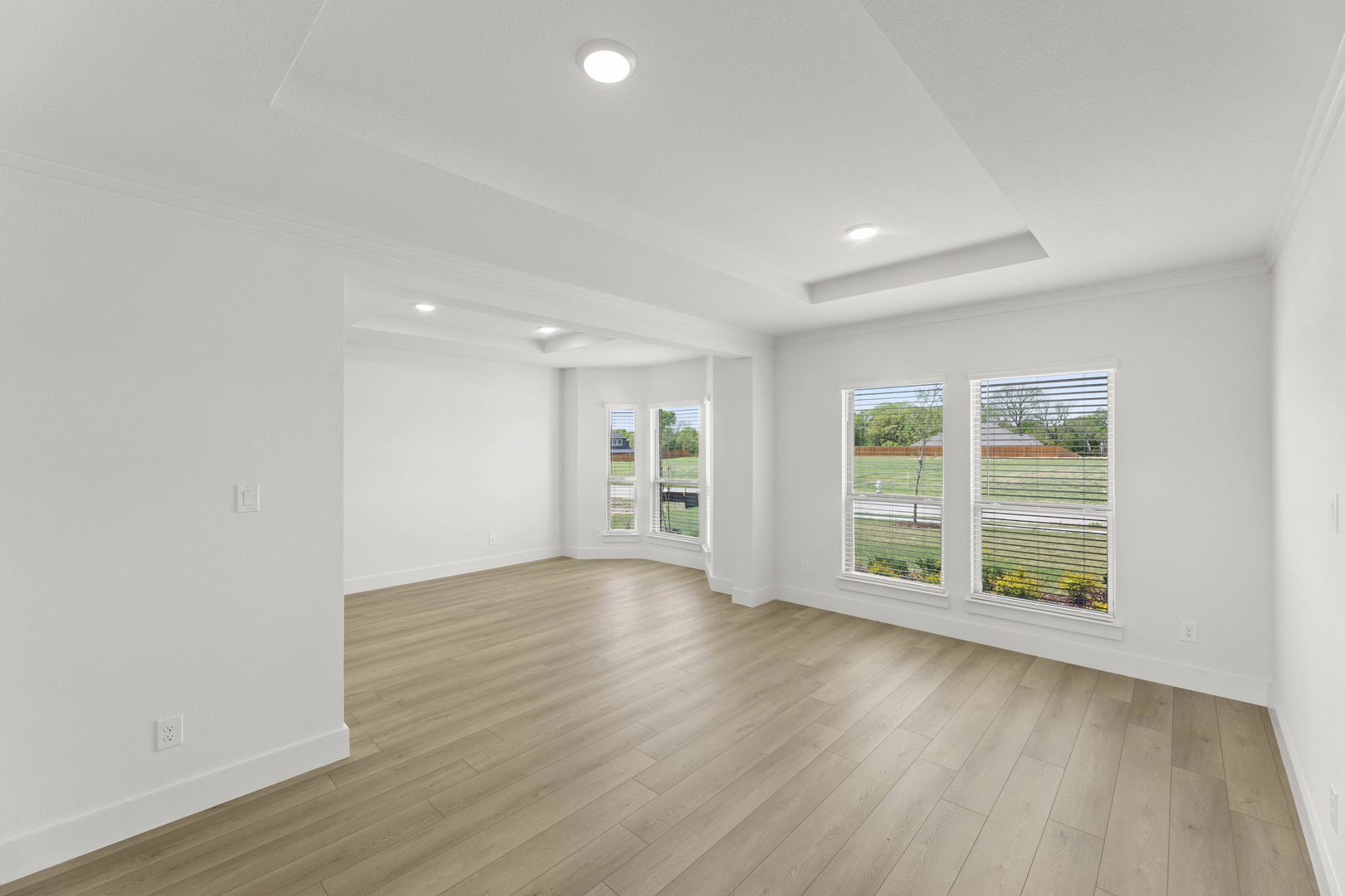 Broadmoor Estates - 07